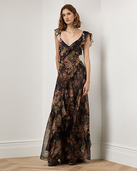 Chiffon Evening Dress, Women Ralph Lauren, Chiffon Evening Dresses, Looks Street Style, Mode Inspo, Silk Chiffon, Dress For Women, Fancy Dresses, Guest Dresses