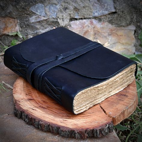 Black Leather Journal, Vintage Leather Journals, Rustic Paper, Long Stitch, Grimoire Book, Journal Diy, Handmade Leather Journal, Vacation Scrapbook, Journal Handmade