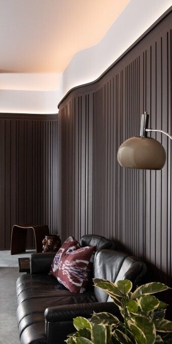 oracdecor.com | High-quality Interior Decoration | Orac Decor® Slatted Wall Panelling, Full Height Wall Panelling, Tall Wall Paneling, Mid Century Wall Paneling, Modern Paneling Walls, Modern Wood Paneling Walls, Paneling On Wall, Ceiling Uplighting, Contemporary Wall Paneling