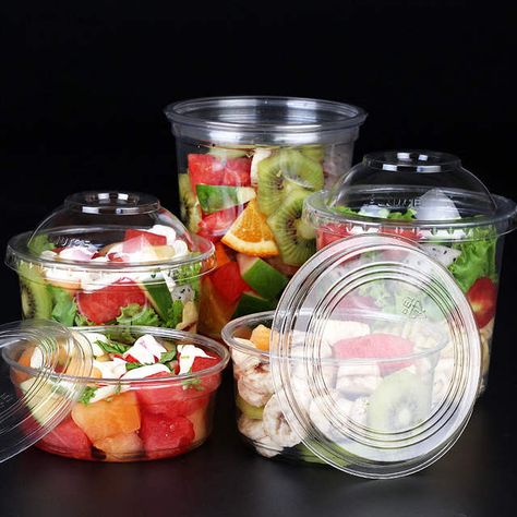 Fresh Food Packaging, Salad Packaging, Graduation Desserts, Unique Salad, Bistro Food, Fruit Packaging, Boxes Packaging, Fruit Cups, Food Packaging Design