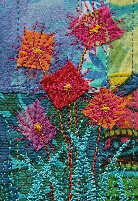 Modern Sashiko, Collage Quilting, Embroidery Stitches Flowers, Quilt Modernen, Textile Art Embroidery, Embroidery Cards, Sewing Machine Embroidery, Fabric Postcards, Landscape Quilts