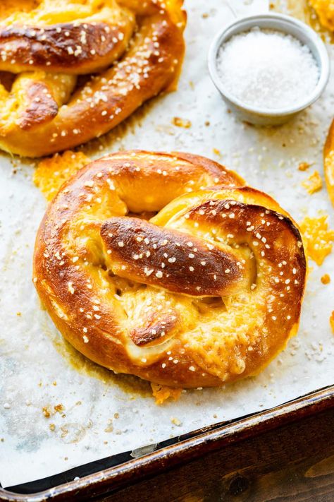 Cheese Stuffed Pretzels, Stuffed Pretzels, Pretzel Recipes, Pretzel Bread, Pretzel Dough, Soft Pretzel Recipe, Pretzel Cheese, Oh Sweet Basil, Piece Of Pizza