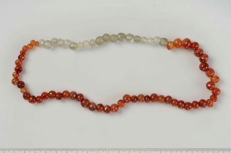 Viking era beads of carnelian and rock crystal Sca Costumes, Period Kit, Historical Museum, Early Medieval, Strung Beads, Viking Age, Anglo Saxon, Amber Beads, Viking Jewelry