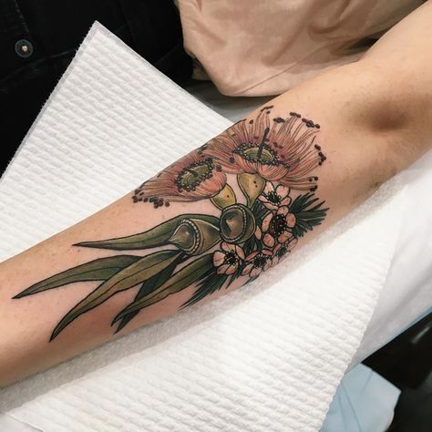 Native Flower Tattoo, Gum Tattoo, Continuous Line Tattoo, Tattoo With Flowers, Flowering Gum, Native Tattoos, Worlds Best Tattoos, Botanical Tattoo, Bird Tattoo