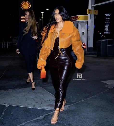 Kim K Dresses, Kim And Khloe Kardashian, Kim And Khloe, Galliano Dress, Leather Dress Outfit, Kim Kardashian Outfits, Khloé Kardashian, Kardashian Outfit, Kim Kardashian Style