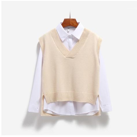 Women Beige Sweater Vest , Not Bulky Size L Women Sweater Vest, Casual Korean Style, Autumn Jumpers, Beige Pullover, Vest Women, Trendy Winter, Sweater Vest Women, Estilo Chic, Knitwear Fashion