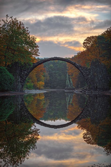 Devils Bridge Germany, Bridges Aesthetic, Deutschland Aesthetic, Unreal Nature, Fantasy Bridge, Germany Wallpaper, Unreal Places, Bridge Aesthetic, Devils Bridge