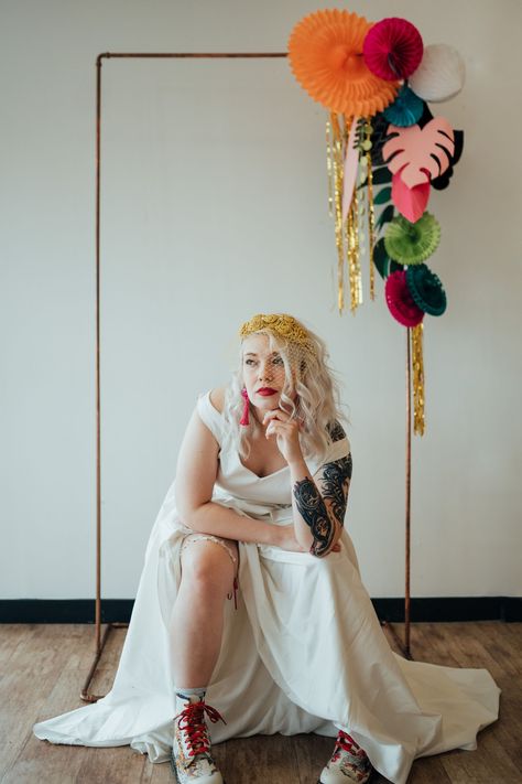 Doc Marten Bride, Docs With Wedding Dress, White Docs Wedding Dress, Wedding Dress And Doc Martens, Wedding Dress With Doc Martens, Doc Marten Wedding Boots, Wedding Doc Martens, Dress With Doc Martens, Tattooed Bride