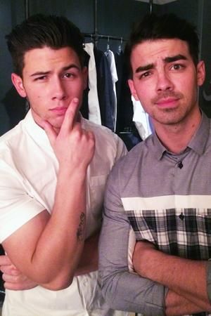 Nick Jonas Shared His Pre-Kids' Choice Awards To-Do List with Us...and it was awesome. Best Party Songs, Jonas Brother, Pep Talk, Hey Handsome, Best Night Of My Life, Kids Choice Award, Joe Jonas, Nick Jonas, Jonas Brothers