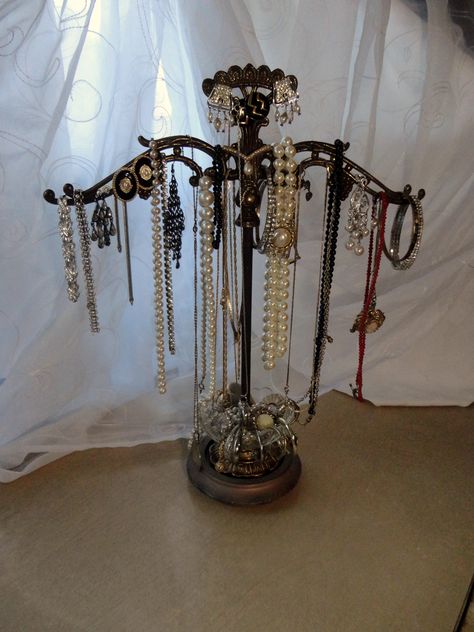 Jewelry Organizer Aesthetic Vintage, Antique Jewelry Holder, Vintage Jewelry Organizer, Vintage Jewelry Holder, Jewlery Holder, Display Tree, Jewellery Stand, Jewelry Display Organizer, Antique Lamp