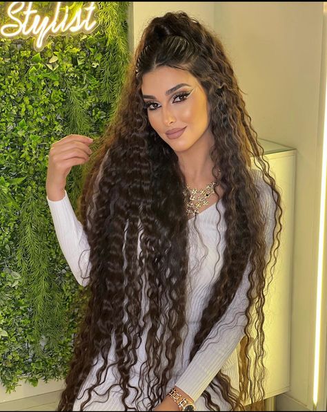 Really Long Wavy Hair, Super Long Hair Curly, Super Long Curly Hair, Long Black Curly Hair Aesthetic, Extremely Long Curly Hair, Curly Hair Extensions, Blonde Curly Hair, Beautiful Curly Hair, Long Brown Hair