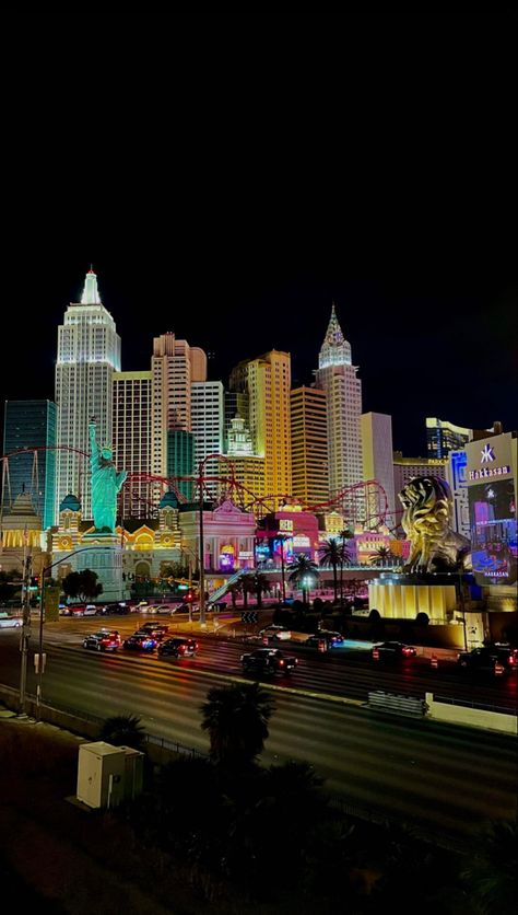 las vegas, nightlife, noche, night, aesthetic, nevada, aesthetics Las Vegas Nevada Aesthetic, Las Vegas Aesthetic Night, Villages Aesthetic, Nevada Aesthetic, Aesthetic Las Vegas, Las Vegas Aesthetic, Vegas Aesthetic, Las Vegas Nightlife, Los Vegas