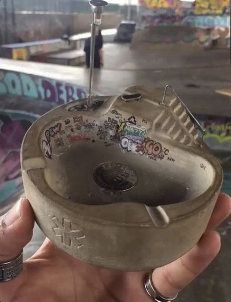 Skate Bowl Ashtray, Clay Skatepark Ashtray, Skate Ashtray, Skateboard Ashtray, Cool Ash Trays, Skate Park Ashtray, Skate Park Ash Tray, Clay Skatepark, Skatepark Ashtray