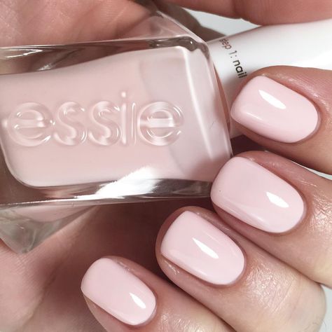 Essie •Radiant Cut• from the Holiday 2017 Collection ~ Gel Couture Line  For those wondering how Radiant Cut compares to Matter of Fiction… Essie Matter Of Fiction, Prom Nails French, Prom Nails Red, Nail 2023, Prom Nails Silver, Pink Manicure, Gel Couture, French Nail Designs, Design Nail