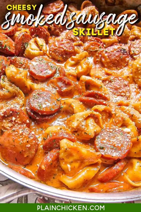 Turkey Sausage Recipe, Sausage Tomato Sauce, Plain Chicken Recipe, Turkey Sausage Recipes, Tomato Sauce Chicken, Sausage Skillet, Sausage Recipes For Dinner, Smoked Sausage Recipes, Sausage Dishes