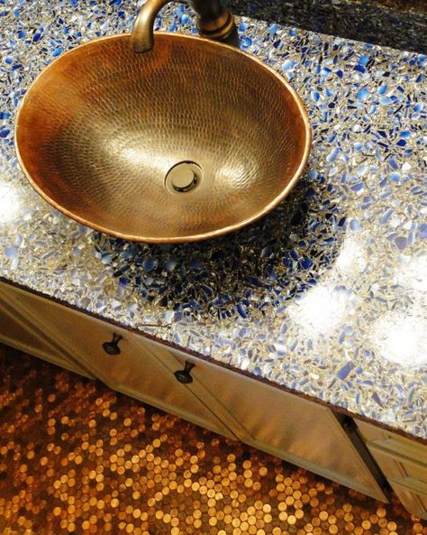 Love the hammered copper sink Corner Sink Vanity, Copper Penny Floor, Recycled Glass Countertops, Hammered Copper Sink, Copper Vessel Sinks, Penny Floor, Copper Sink Bathroom, Copper Vessel, Copper Bathroom