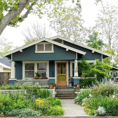 Craftsman Bungalow Style Houses Homes Design Ideas, Craftsman Bungalow Exterior, Bungalow Cottage, Bungalow Style House, Bungalow Exterior, Craftsman Bungalow, Plans Architecture, Bungalow Homes, Craftsman Exterior