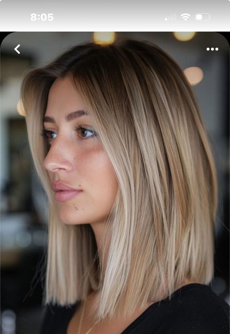 Long Balayage Bob, Mid Length Blonde Hair Balayage Straight, Bronde Bob Straight, Long Bob Haircuts For Fine Hair, Dark Blonde Hair Straight, Short Medium Blonde Hair, Bob Balayage Blonde, Long Bob With Face Framing Layers, Clavicle Length Hair