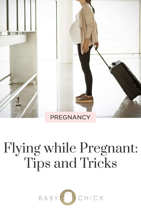 If you're planning on flying while pregnant, consider these tips before you get on a plane -- what to wear, where to sit, and what to pack. Maternity Airplane Outfit, Maternity Airport Outfit Summer, Maternity Plane Outfit, Airport Maternity Outfit, Pregnant Airport Outfit Summer, Maternity Travel Outfit Airport Style, Pregnant Travel Outfit, Maternity Airport Outfit, Pregnancy Airport Outfit