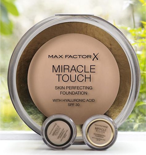 Max Factor New Miracle Touch | British Beauty Blogger #maxfactor #foundation #bbloggers #beautyblog Max Factor Foundation, Historical Makeup, Max Factor Makeup, True Match Foundation, Fav Products, Foundation Shades, Best Foundation, Max Factor, On My Own