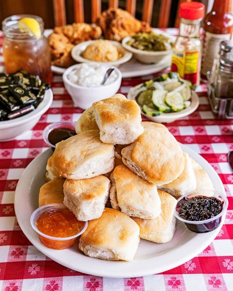 The Loveless Cafe Are The Best Biscuits In Tennessee Loveless Cafe Recipes, Loveless Cafe Nashville, Best Biscuits, Loveless Cafe, Things To Do In Nashville, Biscuit Sandwich, Nashville Hot Chicken, No Rise Bread, Homemade Biscuits