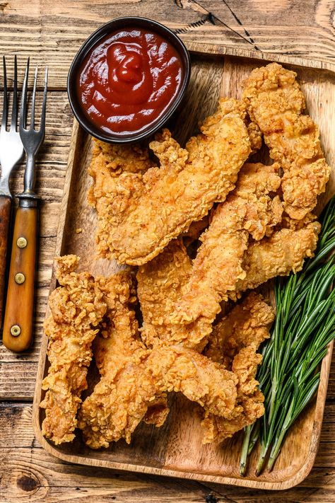 Pioneer Woman Baked Breaded Chicken Tenders is one of the best and easiest oven-baked chicken tenders recipes to make. These Crispy Oven Baked Chicken Tenders Baked Breaded Chicken Tenders, Chicken Tenders Panko, Chicken Tenders Recipes, Chicken Tenders Oven, Tenders Recipes, Oven Baked Chicken Tenders, Baked Breaded Chicken, Homemade Chicken Tenders, Breaded Chicken Tenders