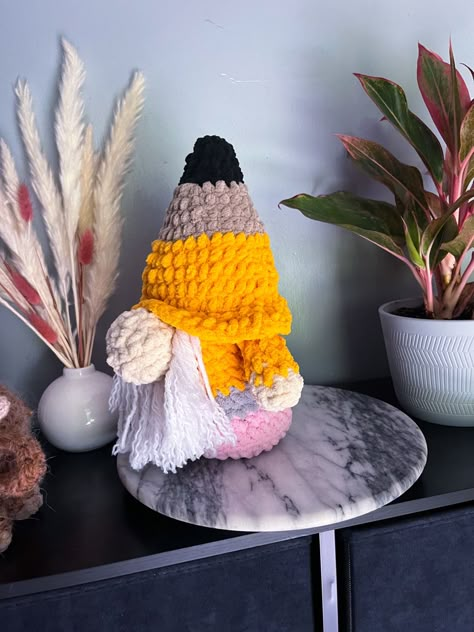 Gnome Teacher Gift, Pencil Gnome Crochet Pattern, Teacher Gnome Crochet Pattern, Crochet Retirement Gift Ideas, Crochet Teacher Gnome, Free Crochet Patterns For Teacher Gifts, Crochet Things For Teachers, Crocheted Teacher Gifts, Crochet Gifts For Teachers Free Pattern