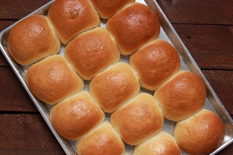 Hutterite Buns, Poppyseed Sandwiches, Cinnamon Morning Bun, Sandwich Buns Recipe, Yeast Buns, Sandwich Buns, Fresh Yeast, Mennonite Recipes, Morning Bun