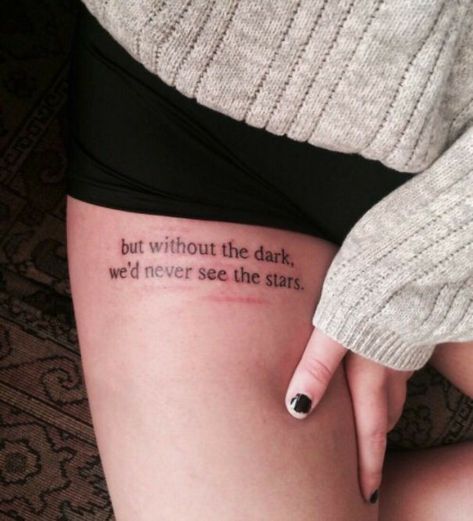 Text Tattoo Women, Artist Tattoos For Women, Tattoo Ideas Female Thigh, Tattoo Over Scar, Tattoos To Cover Scars, Scar Tattoo, Bored Board, Amazing Tattoos, Meaningful Tattoo