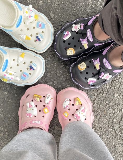 Sanrio Crocs Jibbitz, Cute Crocs Jibbitz, Sanrio Crocs, Crocs Pins, Sanrio Shoes, Crocs Aesthetic, Croc Accessories, Summer Body Workout Plan, Pretty Sneakers