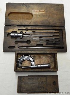 Starrett Tools, Cardboard Furniture Design, Tool And Die Maker, Machinist Tools, Drafting Tools, Antique Tools, Measuring Tools, Plywood Furniture, Cardboard Furniture