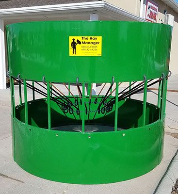 Cow Feeder, Cattle Feeder, Cow Feed, Farming Tools, Hay Racks, Dairy Farming, Hay Feeder, Hay Design, Cattle Ranching