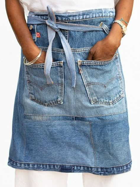 Pin by Amanda Dvorak on customização roupas in 2022 | Recycled denim, Upcycle jeans, Upcycle clothes