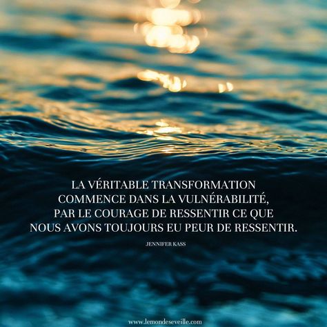 “La véritable transformation commence dans la vulnérabilité, par le courage de ressentir ce que nous avons toujours eu peur de ressentir. #citations” Citation Courage, Coach Quotes, Positive Life, Zen, Speaker, Spirituality, Mindfulness, Lockscreen Screenshot, On Twitter