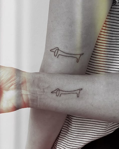 Two Dachshund Tattoo, Picasso Dachshund Tattoo, Daschund Tattoo Minimalist, Wiener Dog Tattoo, Glyphs Tattoo, Doxie Tattoo, Daschund Tattoo, Tattoo Triangle, Arte Dachshund