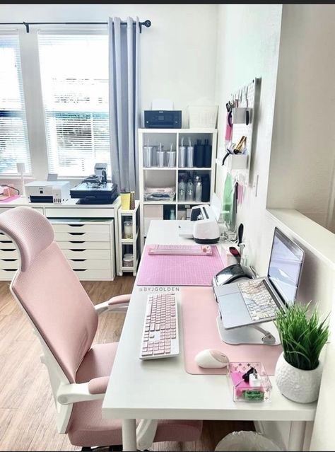 Cricut Workspace, Cozy Home Office, Pink Office, Tiny Space, Almost Ready, Study Areas, Desk Set, Your Girl, I Wish I Had