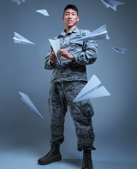 In celebration of Paper Airplane Day, we're inviting our customers who are visiting one of our studios today, to join in on the fun and bring your paper aeroplane skills to our photoshoot! Whether you're a pro at making them soar or just enjoy the process, we want to see what you've got! So grab some paper, fold it up, and let's see who can make the best paper aeroplane. Who knows - you might just win a prize for your skills✈️📷 #NationalAirplaneDay Aeroplane Photoshoot, Paper Plane Photoshoot, Paper Airplane Photoshoot, Airplane Photoshoot, Paper Aeroplane, Theme Photoshoot, Paper Aircraft, Idea Photography, Airplane Theme