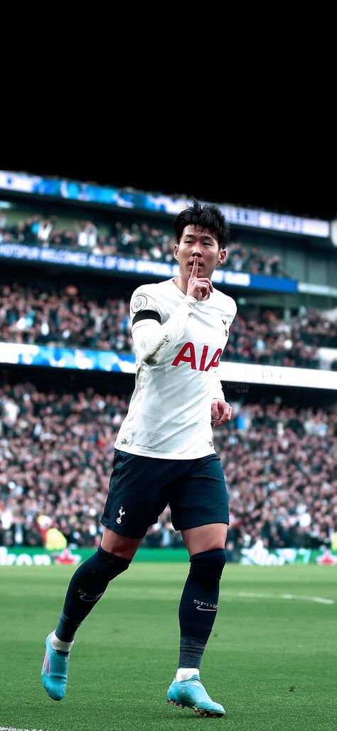 Tottenham Son, Tottenham Hotspur Wallpaper, Football Celebrations, Tottenham Football, Son Wallpaper, Wallpaper Football, Tottenham Hotspur Players, Soccer Goals, Son Heung Min