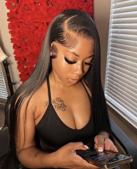 Baddie Hair, Straighten Hair, Lace Fronts, Wig Straight, Glowing Face, Hairstyle Inspiration, Frontal Hairstyles, Black Makeup, Hair Ponytail Styles