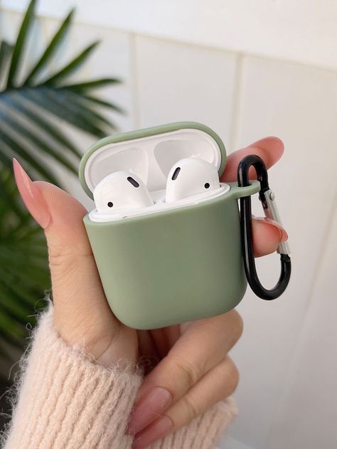 Cute Ipod Cases, Airpods Apple, Win Free Stuff, Apple Airpods 2, Ipod Cases, Birthday List, Air Pods, Airpods Case, Free Iphone