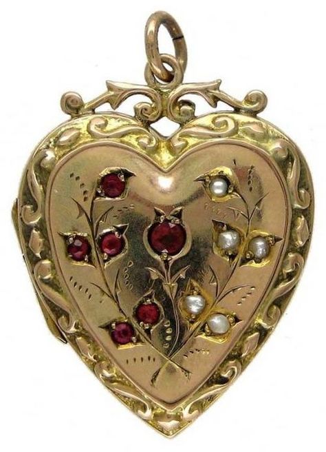 Corazón victoriano Rose Gold Locket, Vintage Lockets, Victorian Gold, Gold Locket, Silver Lockets, Ruby Jewelry, Victorian Jewelry, Heart Locket, Jewelry Companies