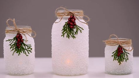 If you're looking to add a festive, wintry touch to your tablescape or holiday decor, grab a bag of Epsom salt for this easy DIY candle holder. Epsom Salt Candle Holder, Epsom Salt Candles, Easy Diy Candle Holders, Christmas Lanterns Diy, Diy Candle Holder, Frosted Glass Spray, Salt Candle Holder, Diy Candles Easy, Gift Boxes Decoration