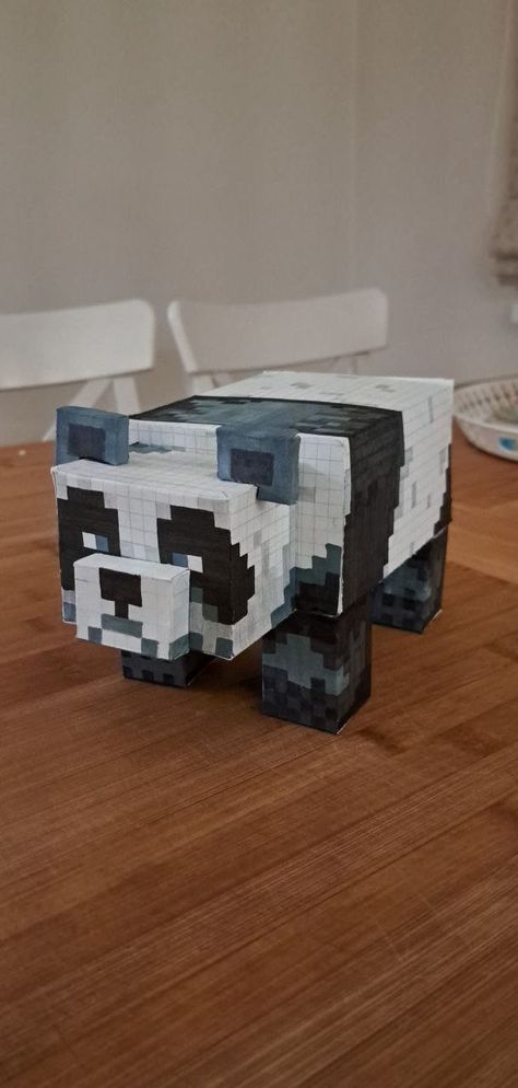 Minecraft Panda Statue, Panda Minecraft Build, Minecraft Panda, Minecraft Diy Crafts, Minecraft Paper, Minecraft Animals, Minecraft Diy, Minecraft Papercraft, Cube Template