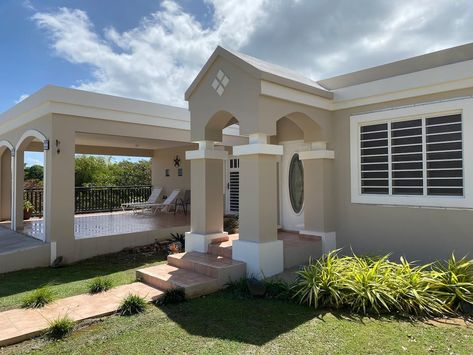 Coqui Tropical House ~ Countryside Oasis - Houses for Rent in Buena Vista, Humacao, Puerto Rico House With Infinity Pool, House Countryside, House Makeovers, Residential Garage, Gas Bbq, Tropical House, In This House, Cozy Place, Beach Chairs