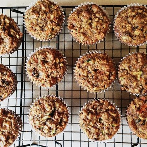 Superhero Muffins, Healthy Snacks For Athletes, Run Fast Eat Slow, Snacks For Athletes, Healthy Afternoon Snacks, Run Fast, Slim Fast, Joy Of Cooking, Healthy Muffins