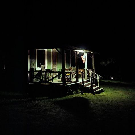 Ektar 100, Kodak Ektar, American Gothic, Southern Gothic, Gothic Aesthetic, Small Cabin, City Aesthetic, Night Photography, Fallout