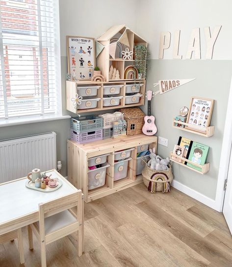 Organize A Playroom, Playroom On A Budget, Small Playroom, Kids Rooms Inspo, Toy Room Decor, Living Room Playroom, Motherhood Lifestyle, Toddler Playroom, Kids Playroom Decor