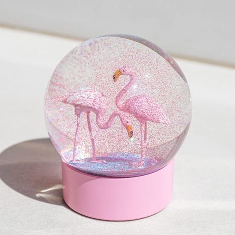 Snow Globe For Kids, Table Decor Birthday, Kids Globe, Office Table Decor, Glitter Globes, Christmas Snow Globe, Home Office Table, Flamingo Gifts, Flamingo Decor