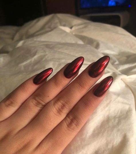 Metallic red nails Xmas Nails Red, Red Xmas Nails, Nails Red Chrome, Nails Deep Red, Red Nails Almond, Christmas Nails 2022, Red And Silver Nails, Indiekid Aesthetic, Black Chrome Nails