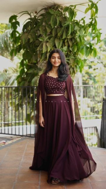 Simple Indian Gown Designs, Skirt Top Wedding Dress, Wedding Ideas Dresses Simple, Long Skirt Wedding Outfit, New Model Dress For Function, Neck Design For Lehenga Blouse, Long Gowns Party Wear, Stitched Lehenga Ideas Simple, Long Skirt Outfits For Wedding